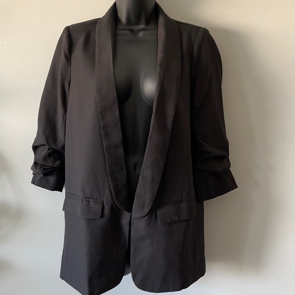 Rehab Lab Black Ruched 3/4 Sleeve Blazer